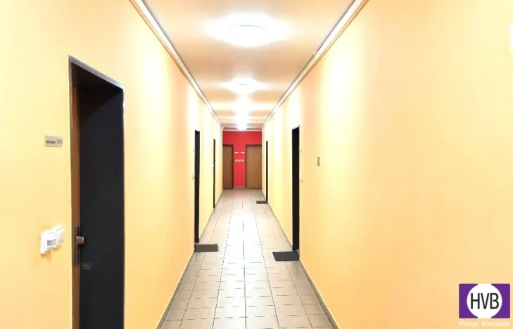 Pronájem bytu 1+kk, Praha - Vysočany, Poděbradská, 33 m2