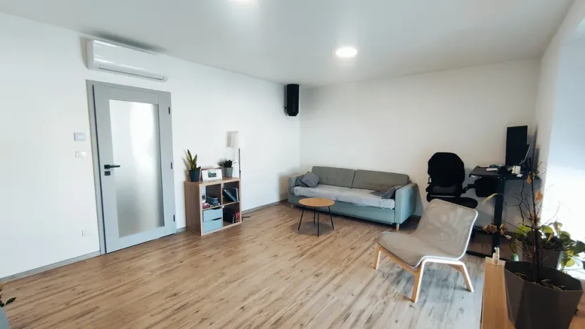 Pronájem bytu 3+1, Drozdov, 90 m2