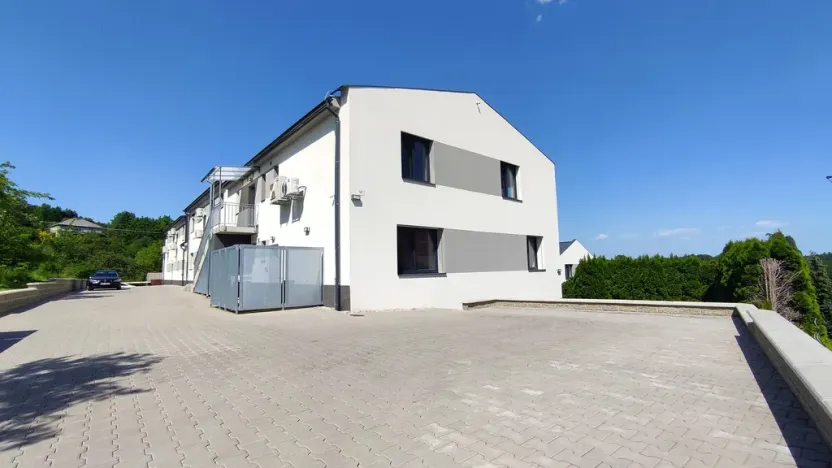 Pronájem bytu 3+1, Drozdov, 90 m2
