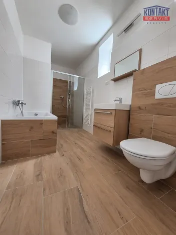 Pronájem bytu 3+kk, Rudolfov, Na staré cestě, 77 m2