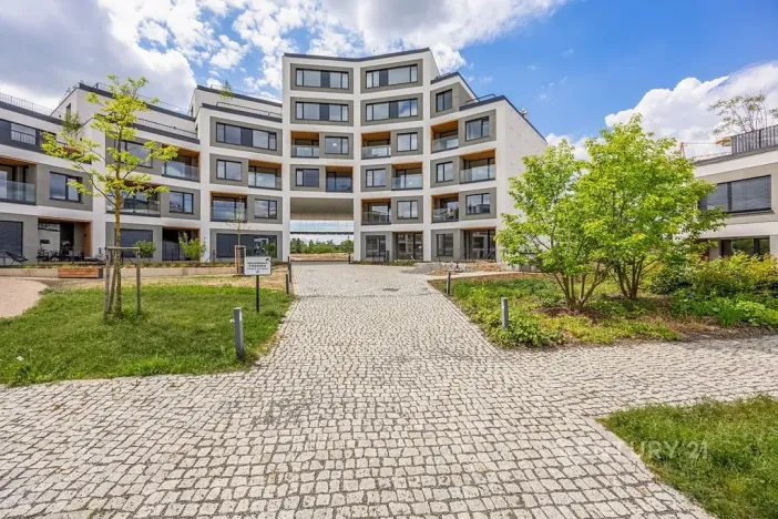 Pronájem bytu 2+kk, Praha, 43 m2