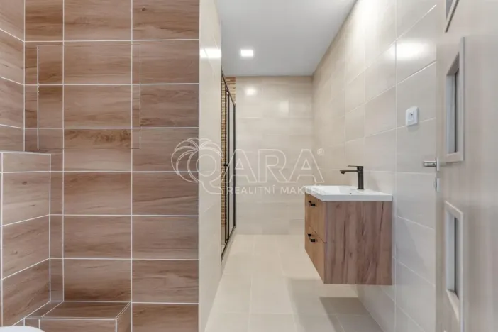 Pronájem bytu 2+kk, Ústí nad Labem - Krásné Březno, Žežická, 37 m2
