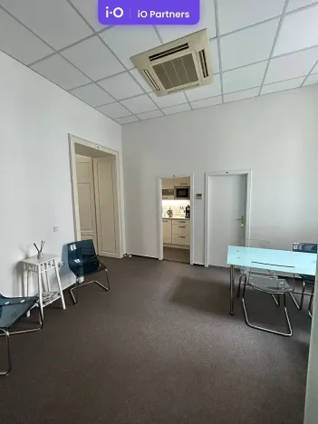 Pronájem kanceláře, Brno, náměstí Svobody, 387 m2