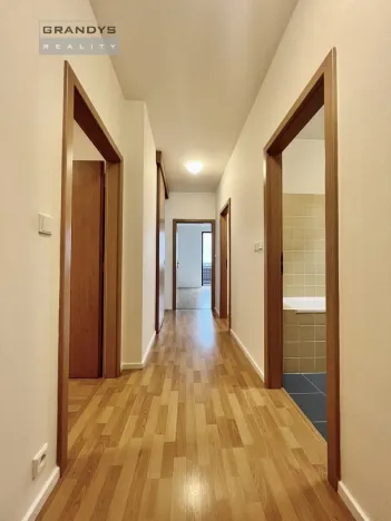Prodej bytu 3+kk, Praha - Záběhlice, Na Slatince, 70 m2