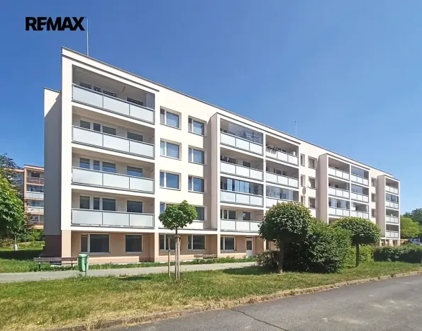 Prodej bytu 1+kk, Slaný, Na Dolíkách, 33 m2