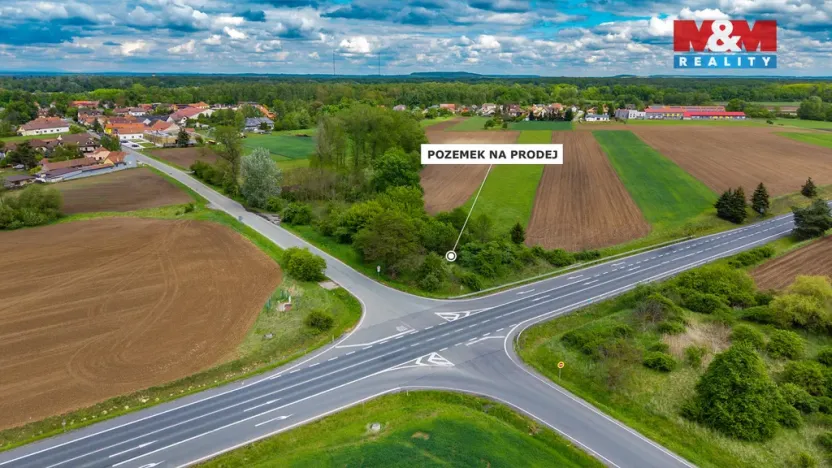 Prodej komerčního pozemku, Poděbrady - Kluk, 2811 m2