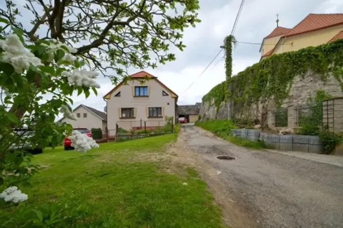Prodej rodinného domu, Divišov, 255 m2