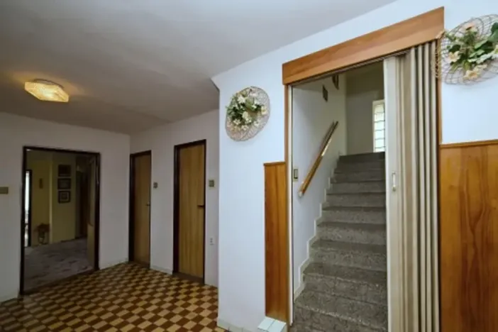 Prodej rodinného domu, Divišov, 255 m2