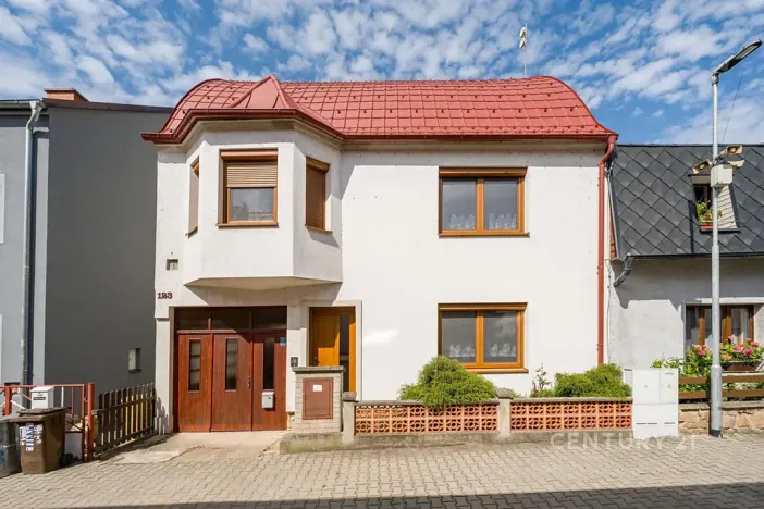 Prodej rodinného domu, Velké Žernoseky, 273 m2
