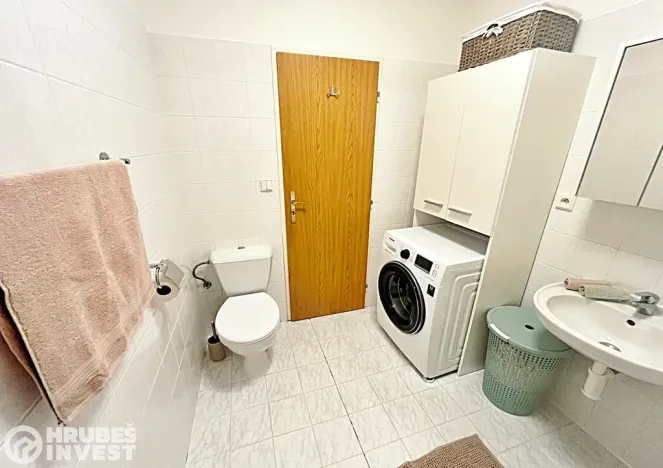 Prodej bytu 2+kk, Hradec Králové, Na Hrázce, 58 m2