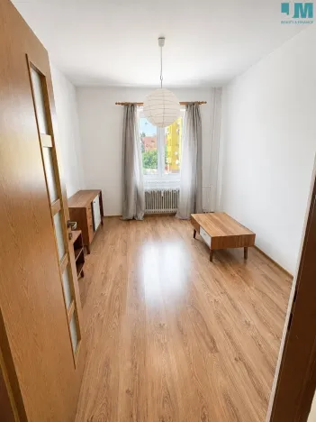 Pronájem bytu 2+1, Třebíč, Kmochova, 48 m2