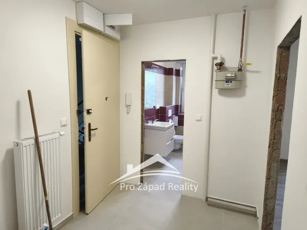 Pronájem bytu 2+kk, Plzeň, Třebízského, 45 m2