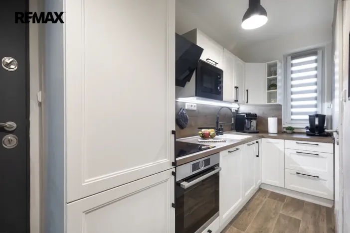 Prodej bytu 3+kk, Meziboří, Okružní, 64 m2