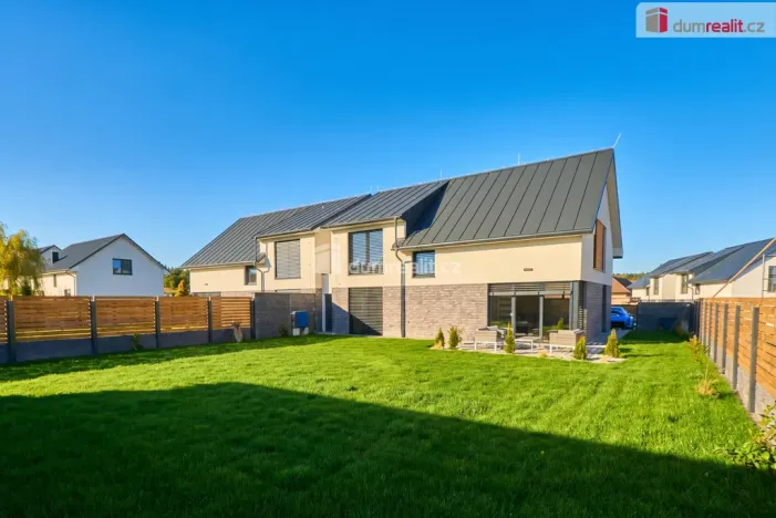 Prodej rodinného domu, Ruda, V zahradách, 160 m2