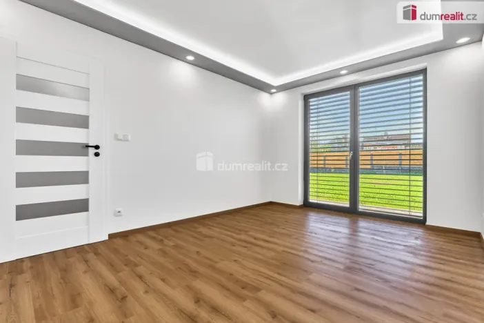 Prodej rodinného domu, Ruda, V zahradách, 160 m2