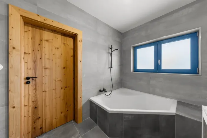 Prodej rodinného domu, Trnovany, Sadová, 182 m2