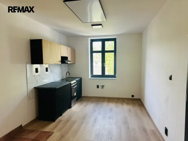Pronájem bytu 1+1, Jilemnice, Nouzov, 44 m2
