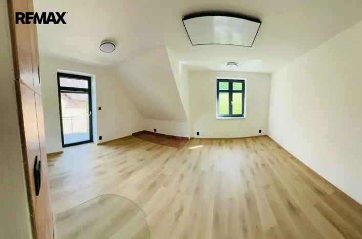 Pronájem bytu 1+1, Jilemnice, Nouzov, 57 m2