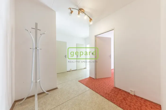 Pronájem bytu 4+kk, Praha, U zeleného ptáka, 84 m2