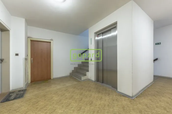 Pronájem bytu 4+kk, Praha, U zeleného ptáka, 84 m2