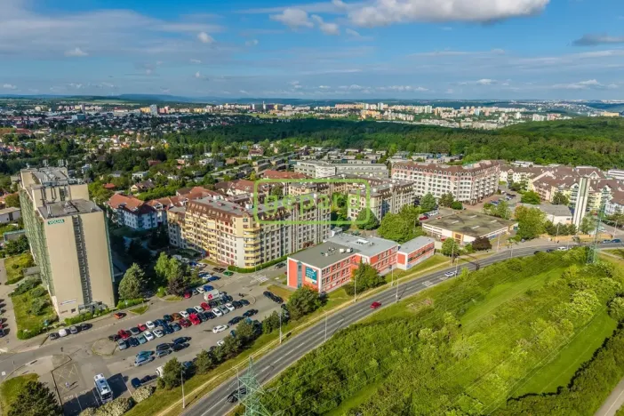 Pronájem bytu 4+kk, Praha, U zeleného ptáka, 84 m2