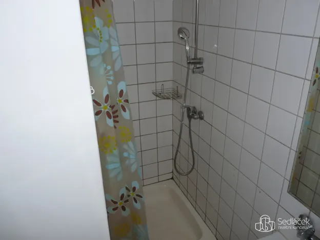 Pronájem bytu 1+kk, Sokolov, Sokolovská, 24 m2