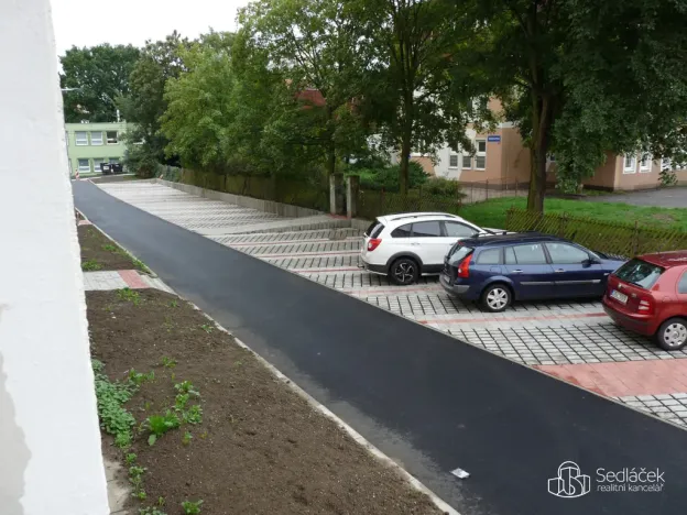 Pronájem bytu 1+kk, Sokolov, Sokolovská, 24 m2