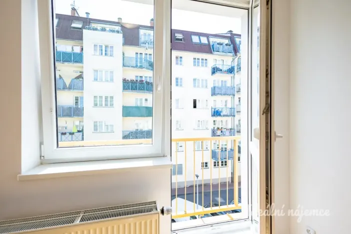 Pronájem bytu 2+kk, Praha - Kyje, Lásenická, 51 m2