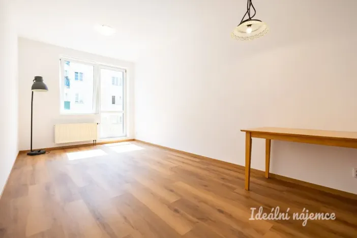 Pronájem bytu 2+kk, Praha - Kyje, Lásenická, 51 m2