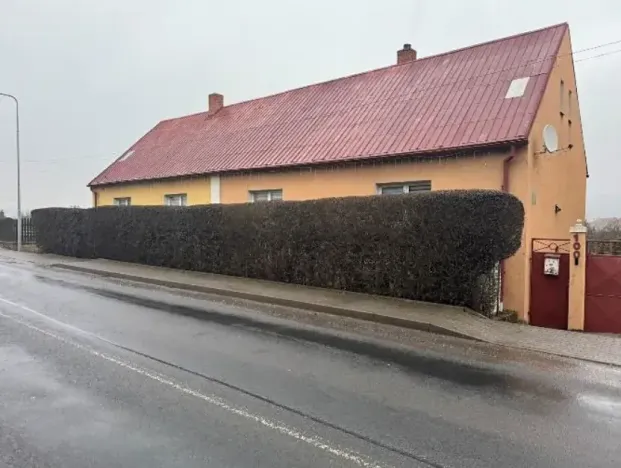 Dražba rodinného domu, Očihov, 262 m2