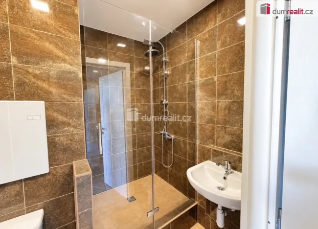 Pronájem bytu 1+kk, Ústí nad Labem - Krásné Březno, Rozcestí, 26 m2