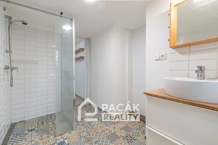 Prodej rodinného domu, Grymov, 200 m2