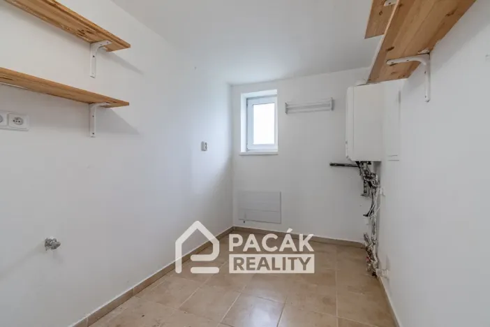 Prodej rodinného domu, Grymov, 200 m2