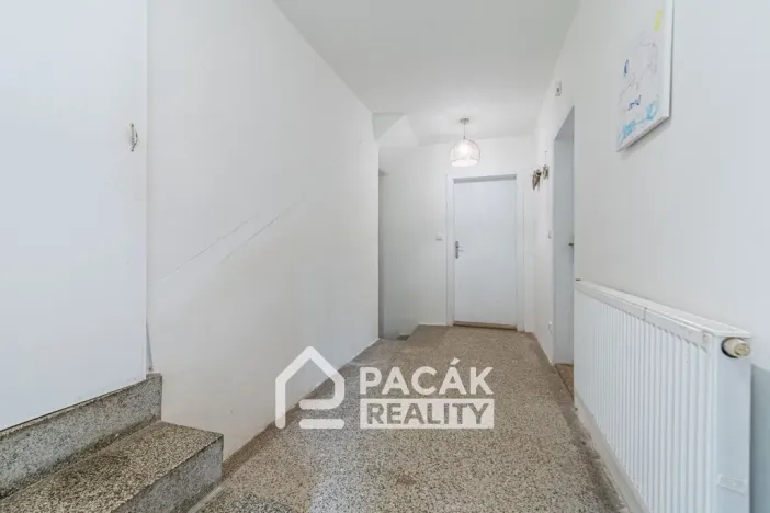 Prodej rodinného domu, Grymov, 200 m2