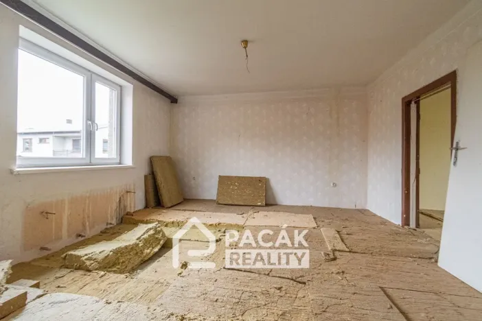 Prodej rodinného domu, Grymov, 200 m2