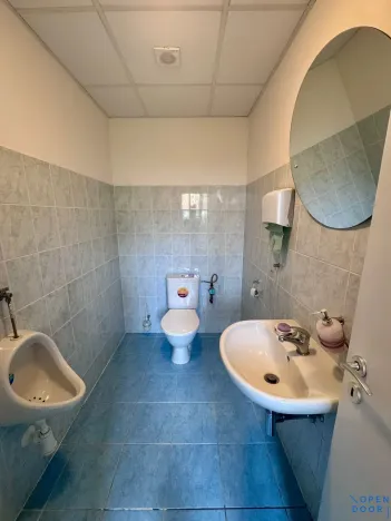Pronájem obchodního prostoru, Litvínov, Ruská, 18 m2