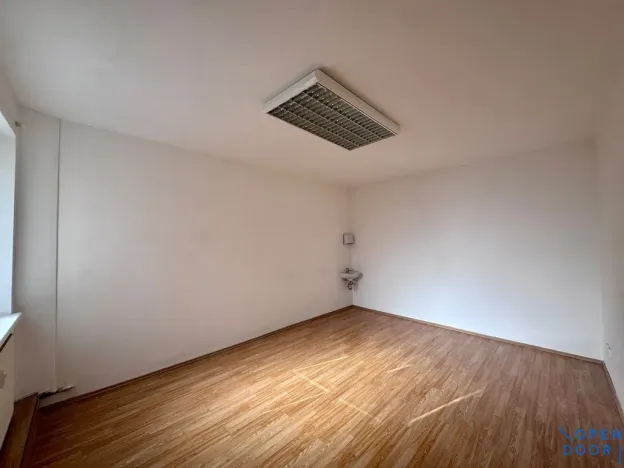 Pronájem obchodního prostoru, Litvínov, Ruská, 18 m2