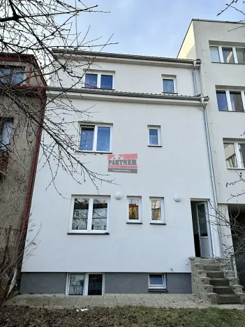 Pronájem bytu 1+1, Praha - Libeň, Koláčkova, 38 m2