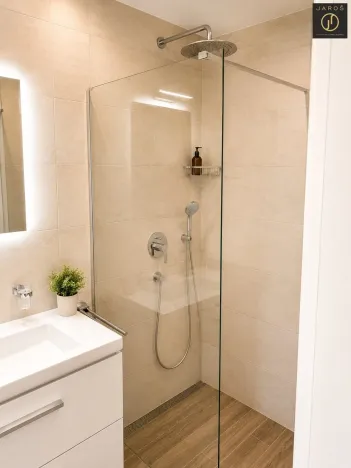 Pronájem bytu 1+kk, Praha - Bubeneč, Korunovační, 25 m2