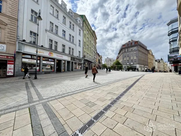 Pronájem komerční nemovitosti, Karlovy Vary, Dr. Davida Bechera, 102 m2
