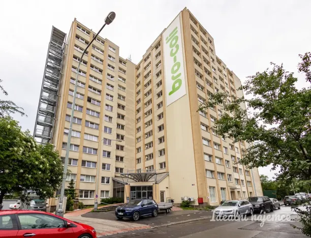 Pronájem bytu 1+kk, Praha - Střížkov, Děčínská, 23 m2