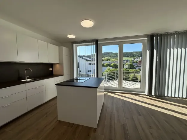 Pronájem rodinného domu, Králův Dvůr, Tři Vršky, 104 m2