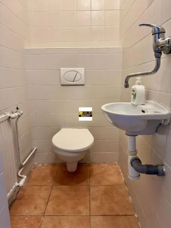Pronájem obchodního prostoru, Praha - Žižkov, Bořivojova, 100 m2