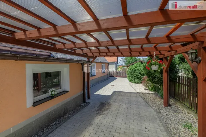 Prodej rodinného domu, Nepomyšl, 130 m2