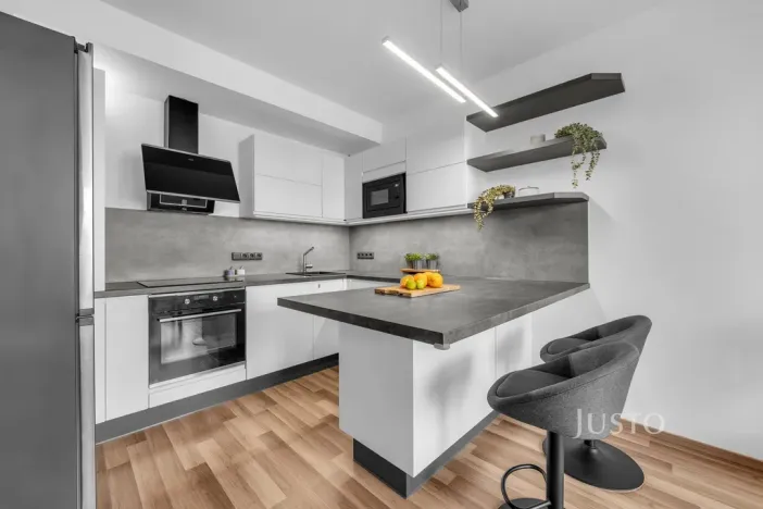 Prodej bytu 3+kk, Praha - Uhříněves, Oty Bubeníčka, 51 m2