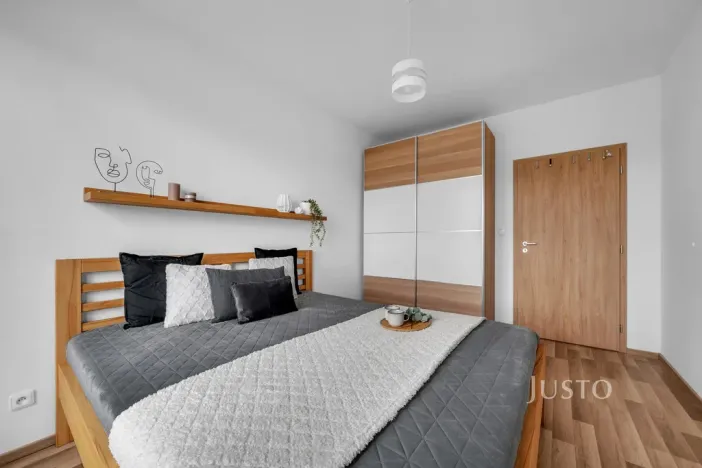 Prodej bytu 3+kk, Praha - Uhříněves, Oty Bubeníčka, 57 m2