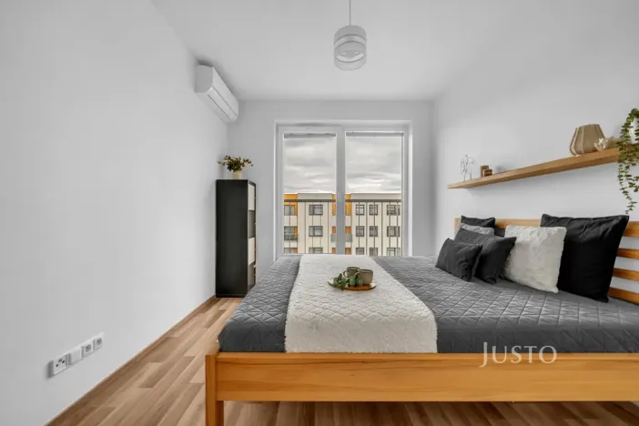 Prodej bytu 3+kk, Praha - Uhříněves, Oty Bubeníčka, 57 m2