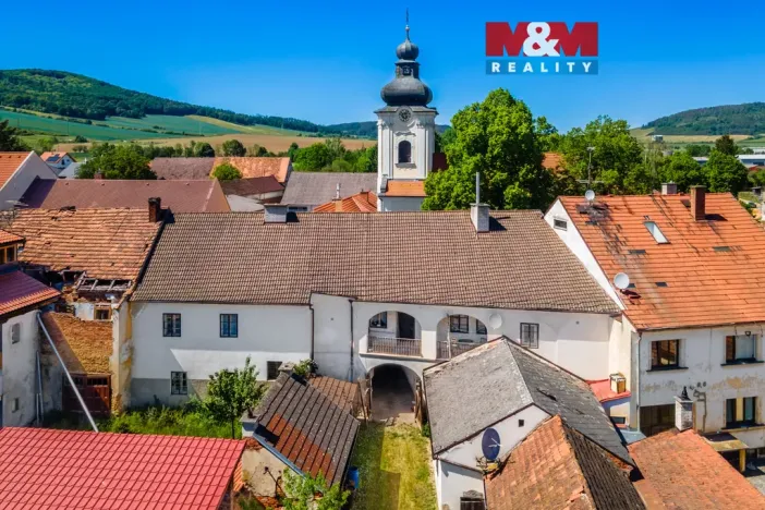 Prodej rodinného domu, Švihov, Komenského, 285 m2