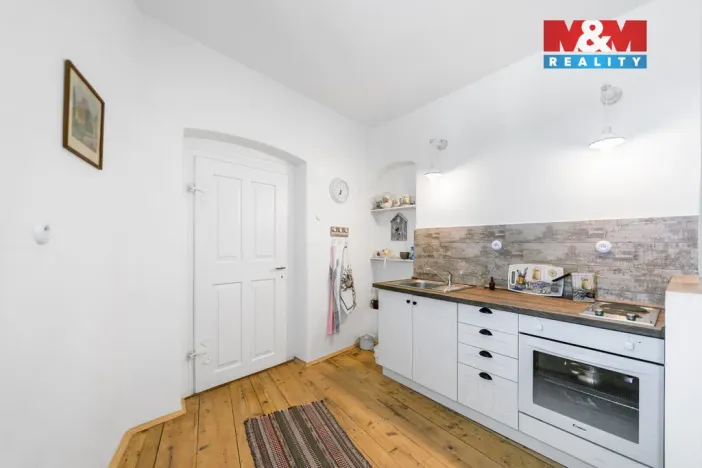 Prodej rodinného domu, Švihov, Komenského, 285 m2
