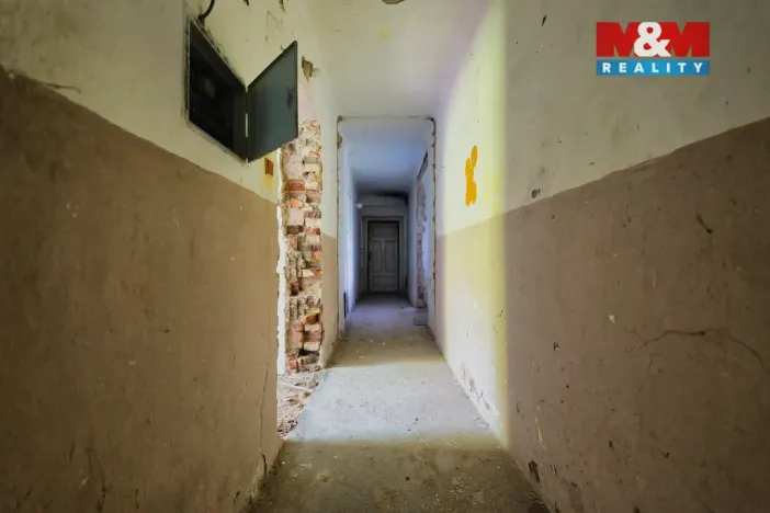 Prodej historického objektu, Žulová - Tomíkovice, 1400 m2